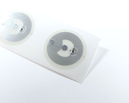 Image of 25mm Clear Garment Spec NTAG213 NFC Tag